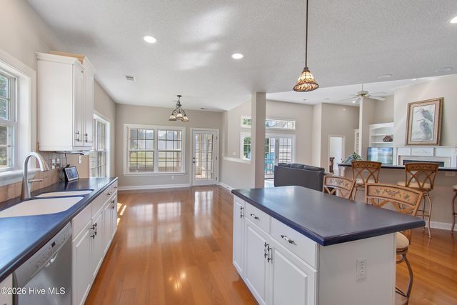 1097 Edenton Drive NW, Calabash, NC 28467