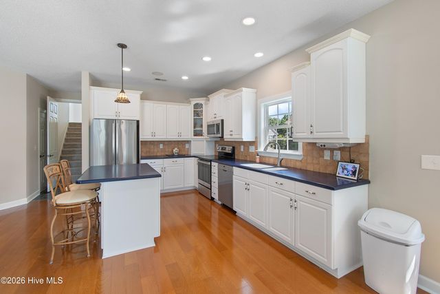 1097 Edenton Drive NW, Calabash, NC 28467