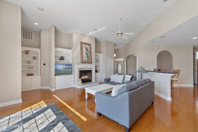 1097 Edenton Drive NW, Calabash, NC 28467