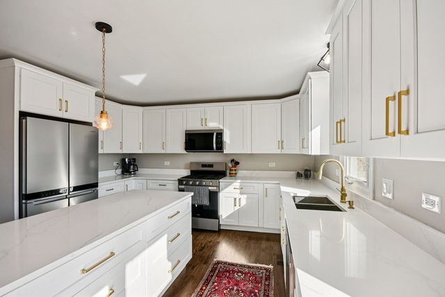 24395 Patriot Lane, Crete, IL 60417