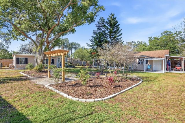 12109 FOREST HILLS DRIVE, Tampa, FL 33612