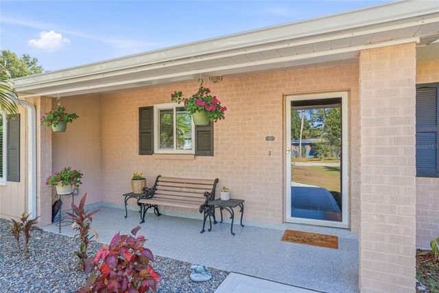 12109 FOREST HILLS DRIVE, Tampa, FL 33612