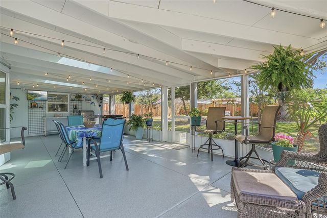 12109 FOREST HILLS DRIVE, Tampa, FL 33612