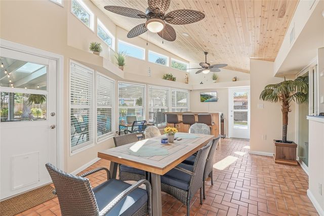 12109 FOREST HILLS DRIVE, Tampa, FL 33612