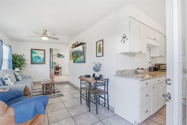 12109 FOREST HILLS DRIVE, Tampa, FL 33612
