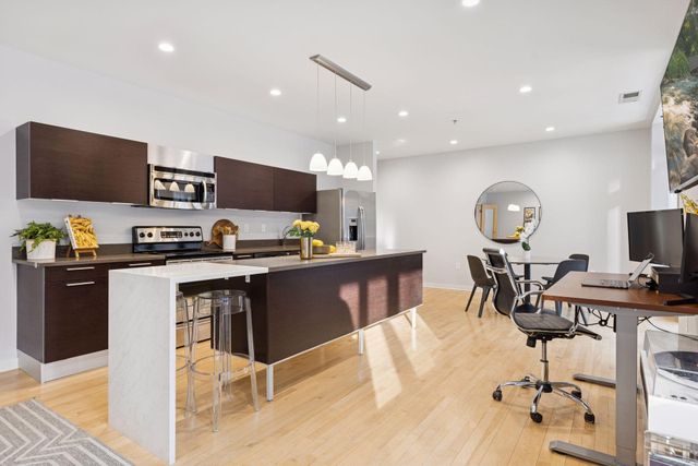 3116 W Lake Street 117, Minneapolis, MN 55416