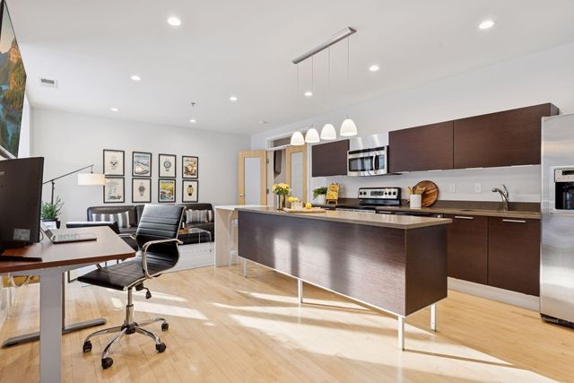 3116 W Lake Street 117, Minneapolis, MN 55416