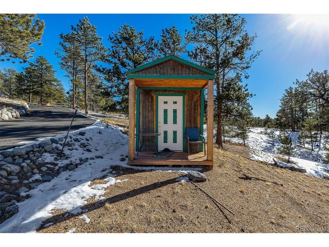 201 Lake Dr, Florissant, CO 80816