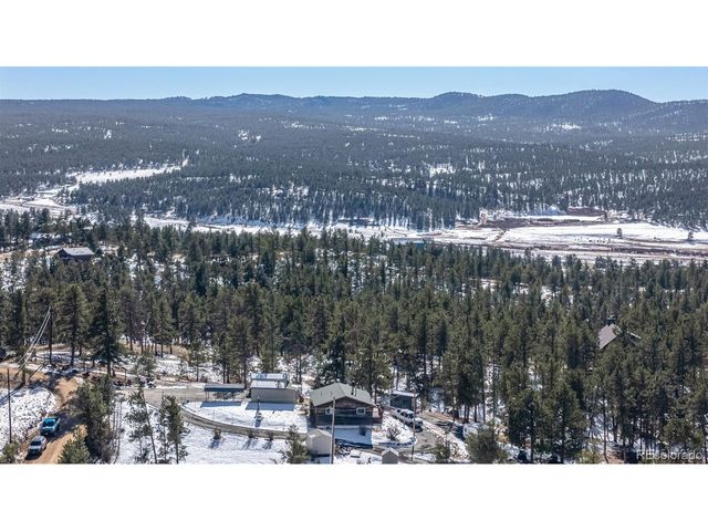 201 Lake Dr, Florissant, CO 80816