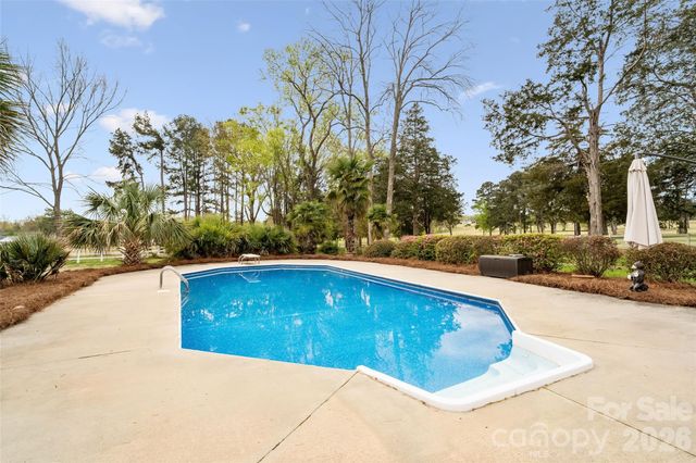 172 Fairway Circle, Rock Hill, SC 29730