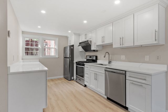 274 Main St 7, Acton, MA 01720