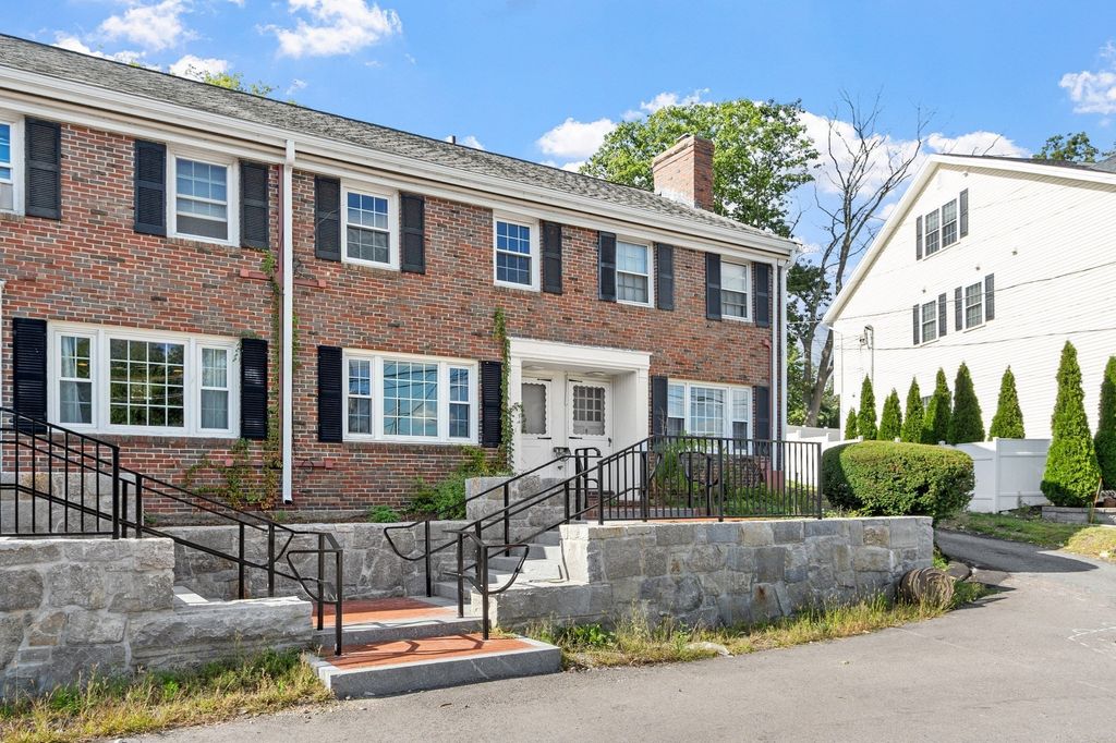 274 Main St 7, Acton, MA 01720