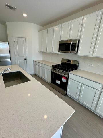 10650 Ellerston Road, Cleveland, TX 77327