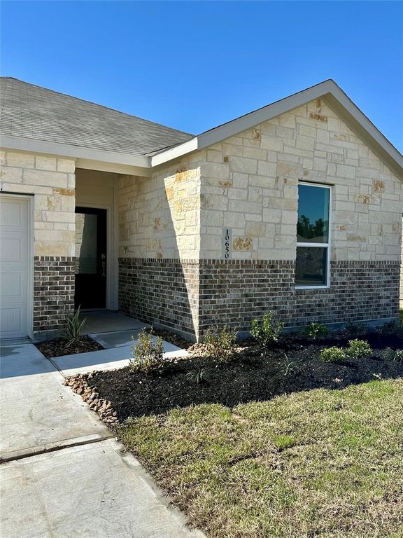 10650 Ellerston Road, Cleveland, TX 77327