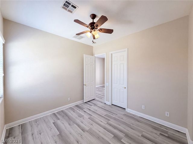 6892 April Wind Avenue, Las Vegas, NV 89131