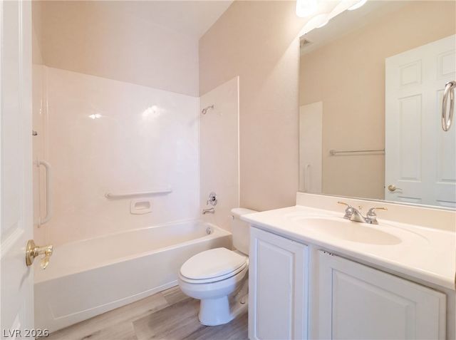 6892 April Wind Avenue, Las Vegas, NV 89131
