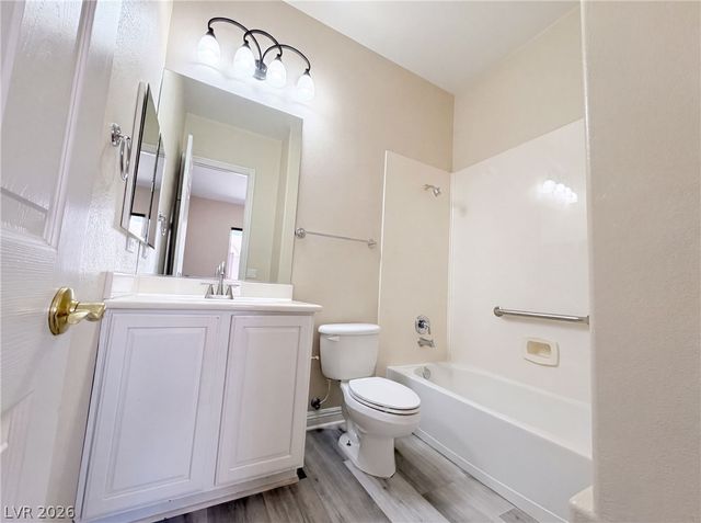 6892 April Wind Avenue, Las Vegas, NV 89131