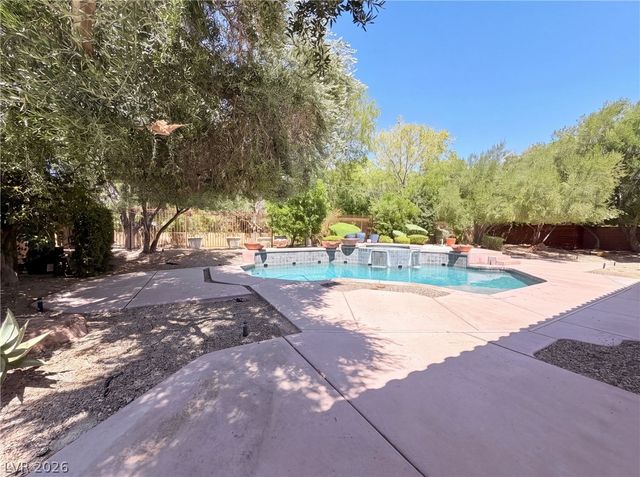 6892 April Wind Avenue, Las Vegas, NV 89131