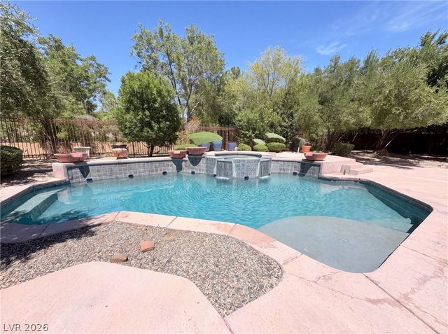 6892 April Wind Avenue, Las Vegas, NV 89131