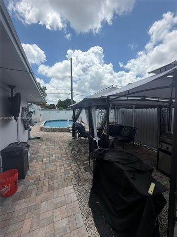 10415 NW 30th Ct, Miami, FL 33147