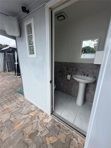 10415 NW 30th Ct, Miami, FL 33147