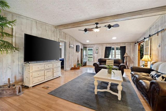 215 Erwin Road, Adairsville, GA 30103