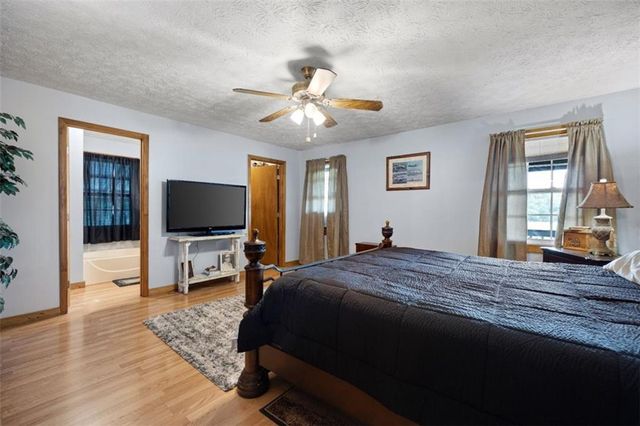 215 Erwin Road, Adairsville, GA 30103