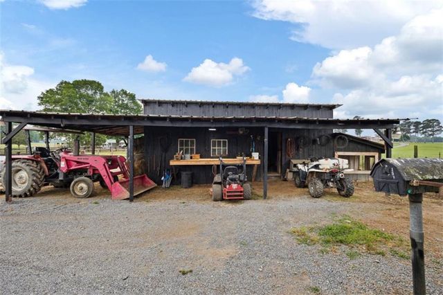 215 Erwin Road, Adairsville, GA 30103