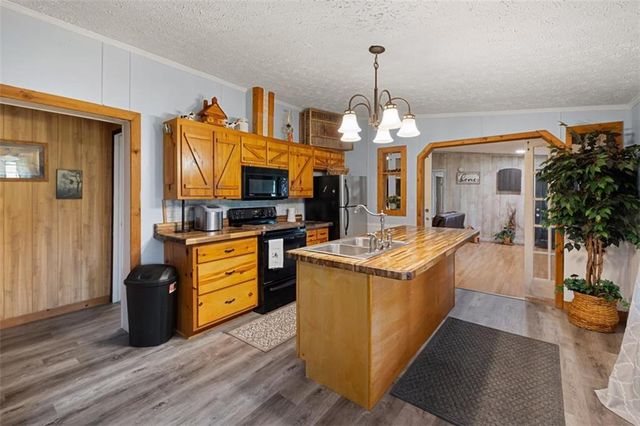 215 Erwin Road, Adairsville, GA 30103