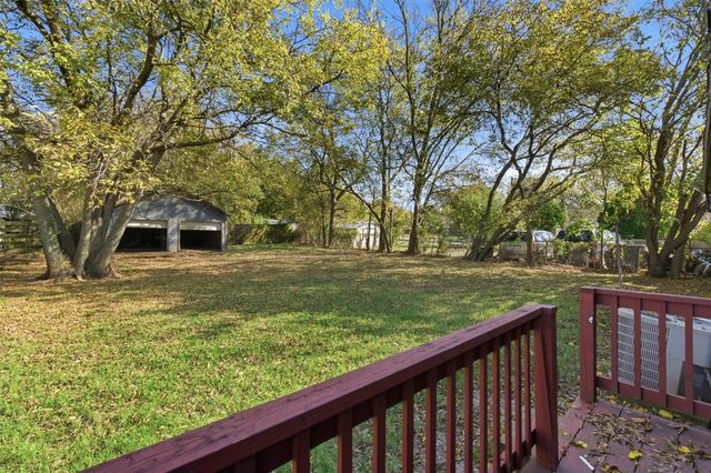 405 N Carr Avenue, Sherman, TX 75090