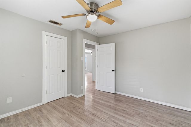 405 N Carr Avenue, Sherman, TX 75090