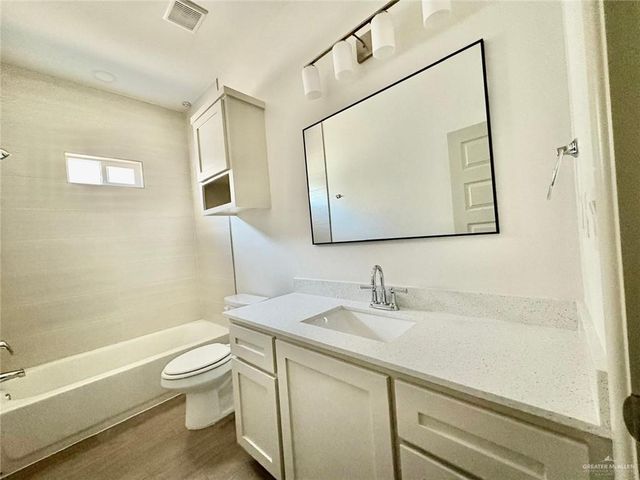 7814 N 58th Lane 3, Mission, TX 78573