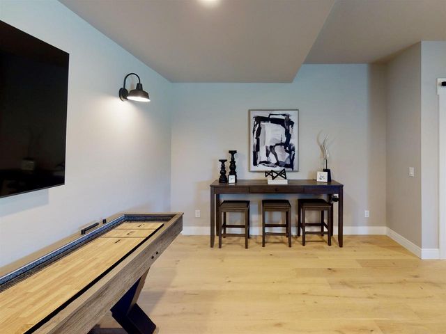 912 Westbridge Court, Waunakee, WI 53597