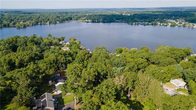 59 Mohawk Street, Coventry, RI 02816