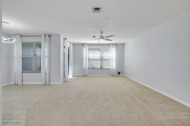 1370 Mariposa CIR 102, Naples, FL 34105