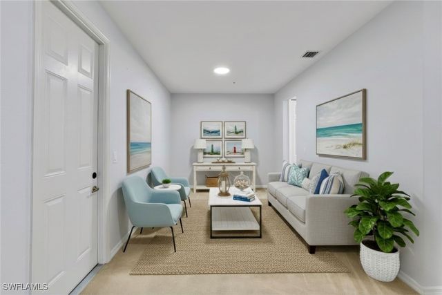 1370 Mariposa CIR 102, Naples, FL 34105