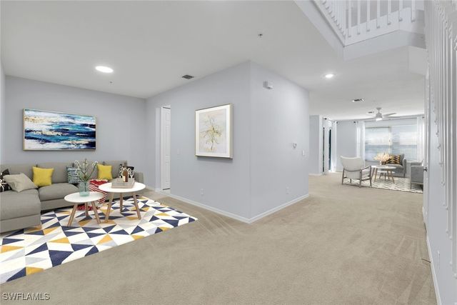 1370 Mariposa CIR 102, Naples, FL 34105