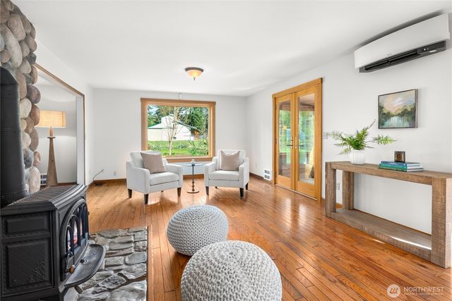 4421 199TH AVENUE SE, Snohomish, WA 98290