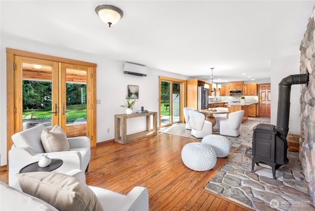 4421 199TH AVENUE SE, Snohomish, WA 98290