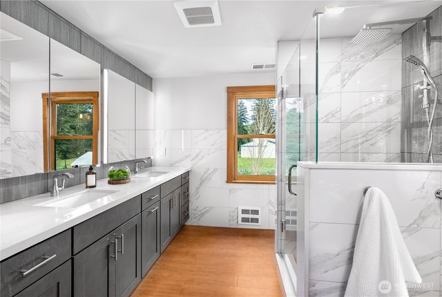 4421 199TH AVENUE SE, Snohomish, WA 98290