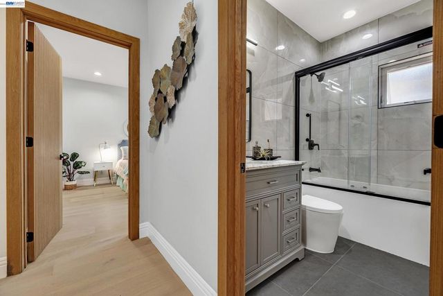34914 Moina Shaiq Cmn, Fremont, CA 94555