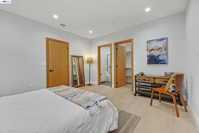 34914 Moina Shaiq Cmn, Fremont, CA 94555