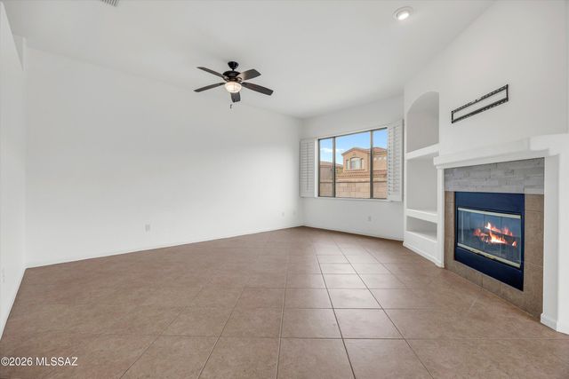 5967 N Campo Abierto, Tucson, AZ 85718