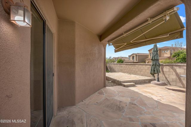 5967 N Campo Abierto, Tucson, AZ 85718