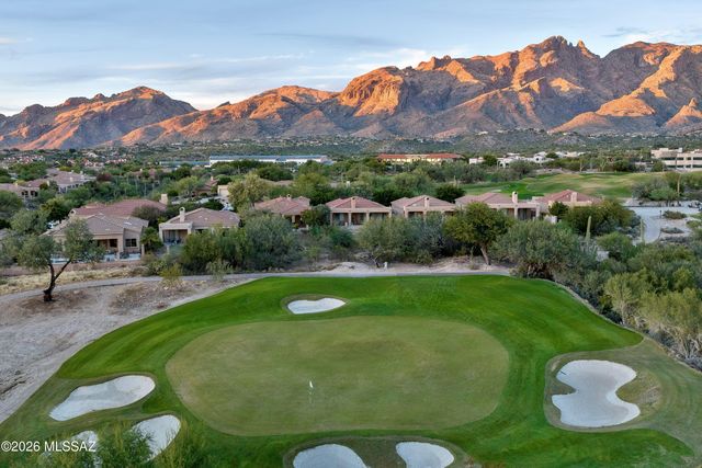 5967 N Campo Abierto, Tucson, AZ 85718