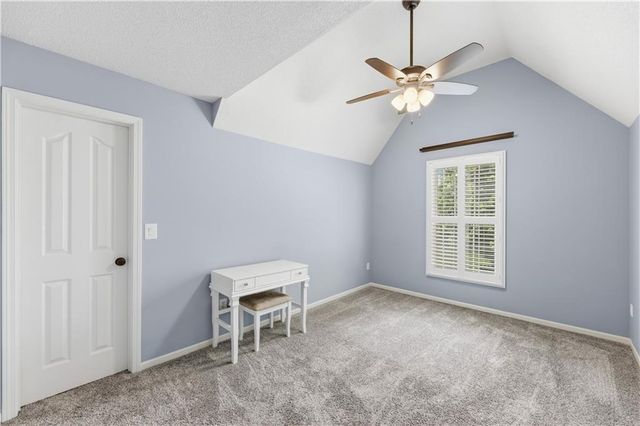 15964 W 160th Terrace, Olathe, KS 66062
