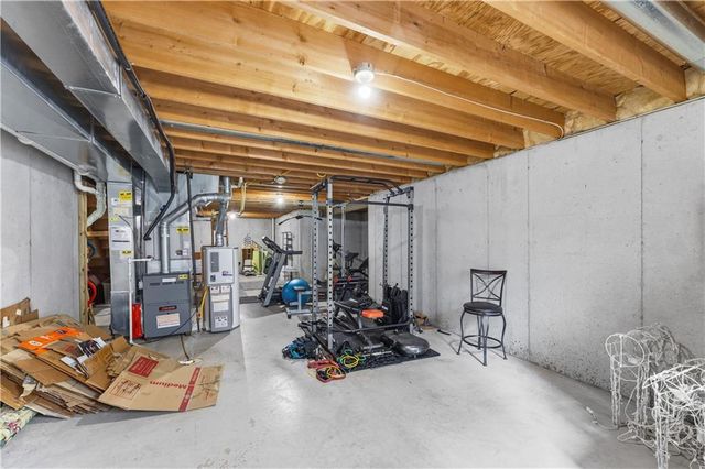 15964 W 160th Terrace, Olathe, KS 66062
