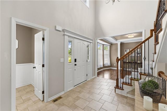 15964 W 160th Terrace, Olathe, KS 66062