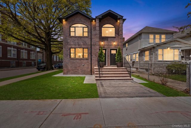 16701 116th Avenue, Jamaica, NY 11434