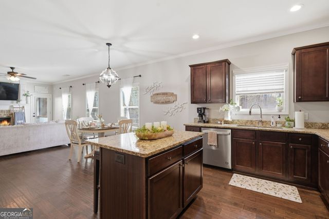 330 White Birch Lane, Jefferson, GA 30549
